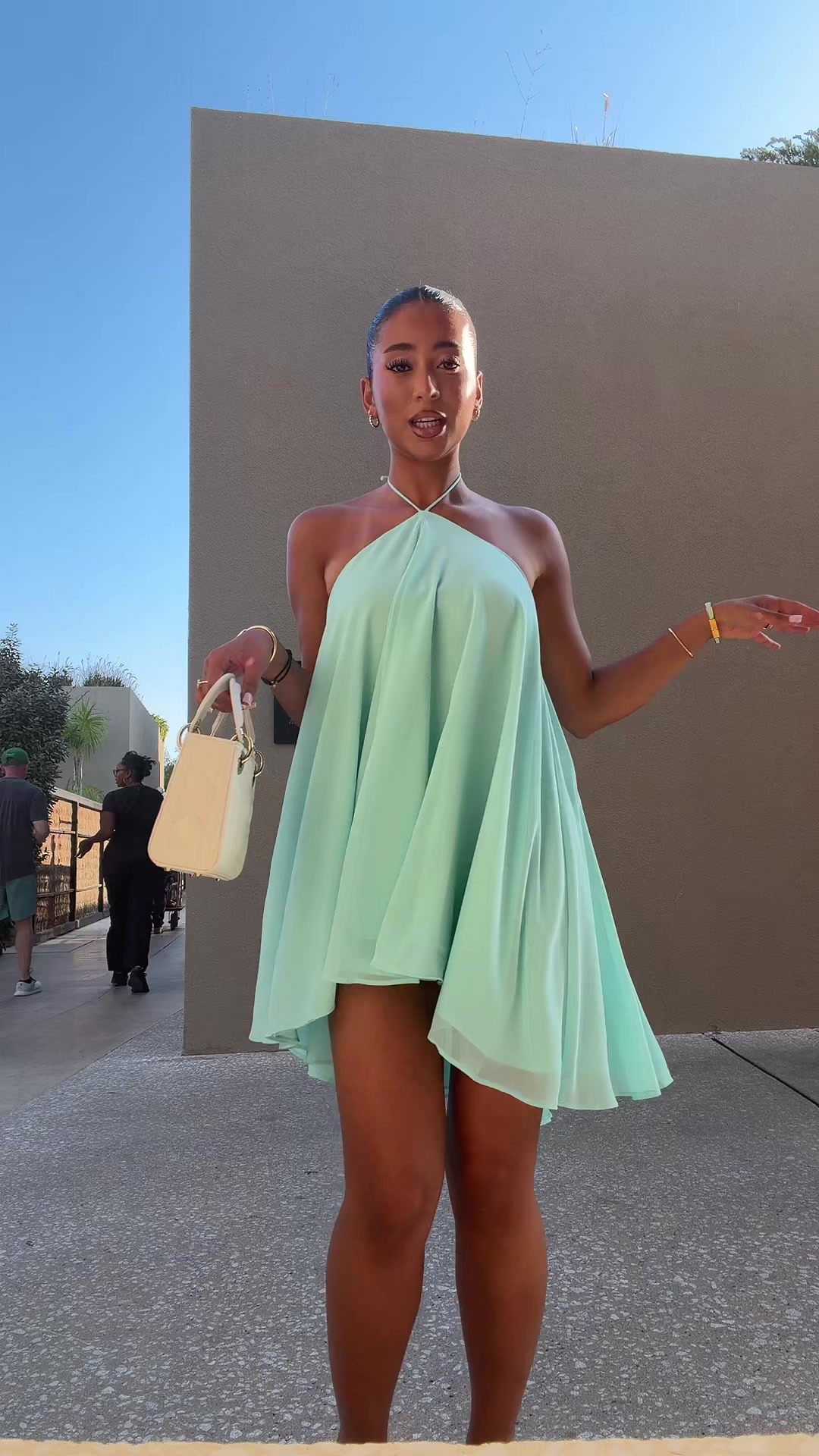 Robe fluide vert menthe à col halter @alicia🎧☁️