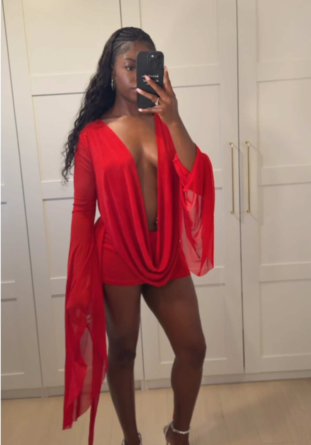 Élégante robe rouge @Lexi 💕