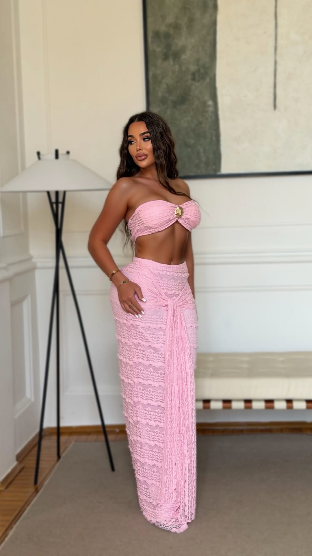 Robe en dentelle rose par Zounko Créations